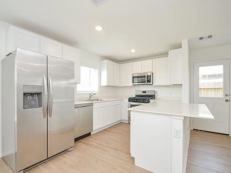 4126 Brazos Brook Trl — Photo 11