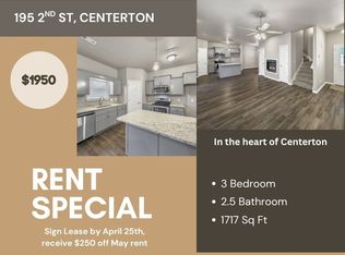 195 2nd St, Centerton, AR 72719