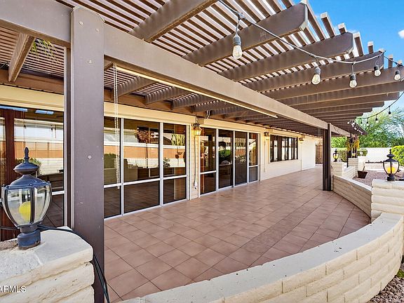 3rd image of 4654 E ESCONDIDO Avenue
