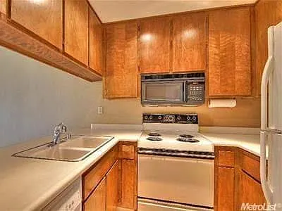 Walnut Ave, Orangevale — Photo 2