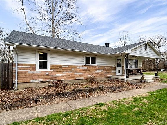 2nd image of 1265 Wallaby Dr