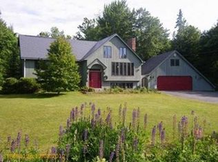 17 Roundstone Dr, Glenburn, ME 04401
