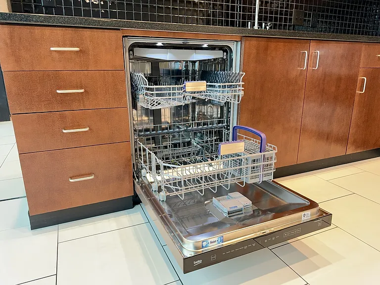 415 Church St #2106 — Photo 12