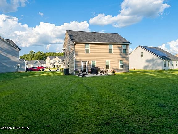 4th image of 1704 Ramsdale Road