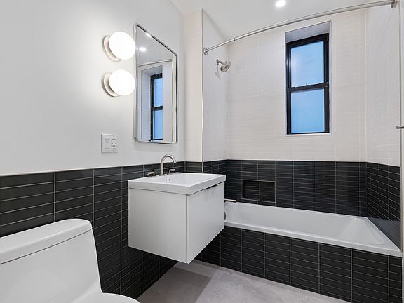 5th image of 300 W 21st St APT 45