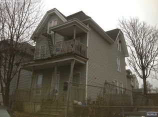 402-404 Van Houten St, Paterson, NJ 07501