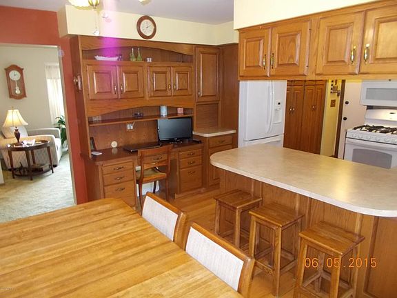 5th image of 5329 Effingham Dr SE