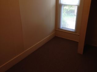 101 Woodside Ln, Bay City, MI 48708