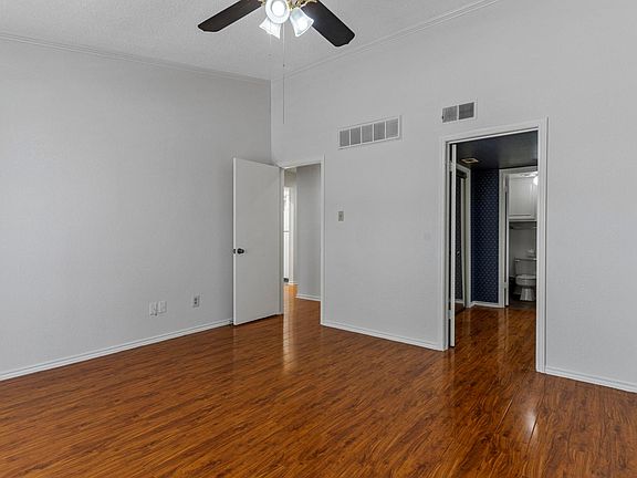 5th image of 2720 Copper Creek Dr APT 216