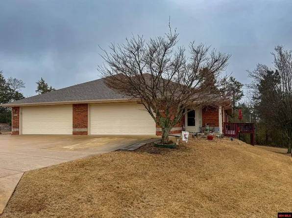 1242 Ozark Ave, Mountain Home, AR 72653