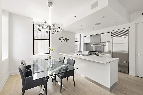 Rented by Compass | media 11