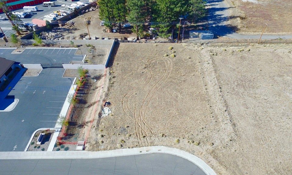 1st image of 160 Business Center Dr