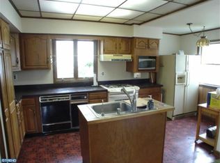 23 Chestnut St, Mantua, NJ 08051