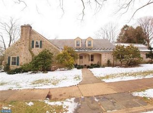 2007 Sycamore St, Bethlehem, PA 18017