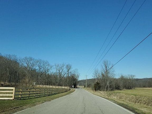 4th image of 2985 Rich Rd