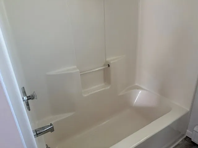 2337 Main Rd E #2 — Photo 3