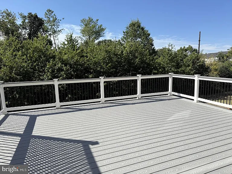106 Choke Cherry Ct — Photo 16