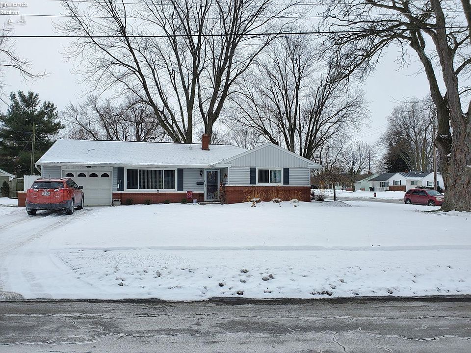 1st image of 2706 Pease Ln