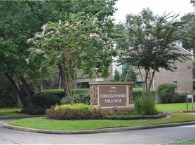 3500 Tangle Brush Dr