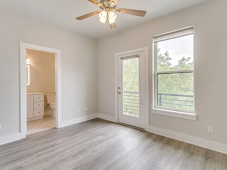 3210 Forest Park Blvd — Photo 35