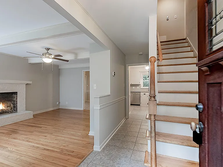 810 Pamlico Dr — Photo 2