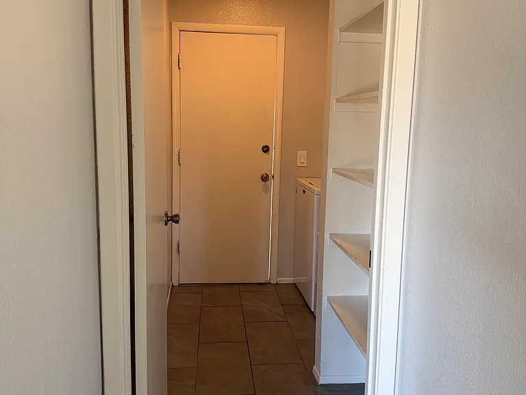 2349 E Alameda Dr — Photo 13