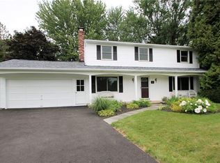 22 Mount Vernon Cir, Fairport, NY 14450