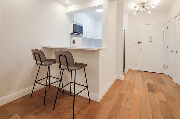 Rented by Samuel Realty Group LLC | media 12