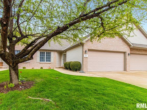 2nd image of 39 Fox Creek Ct