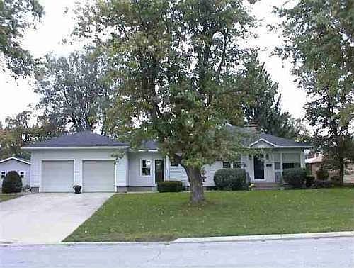 1st image of 206 W Diamond St