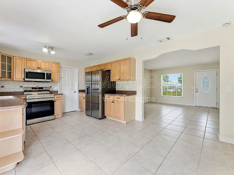 6406 Axelrod Rd — Photo 15
