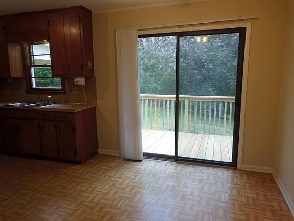 5th image of 2557 Trenton Park