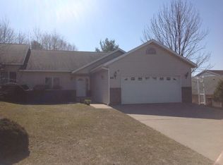 800 Stone Ridge Dr, Mosinee, WI 54455