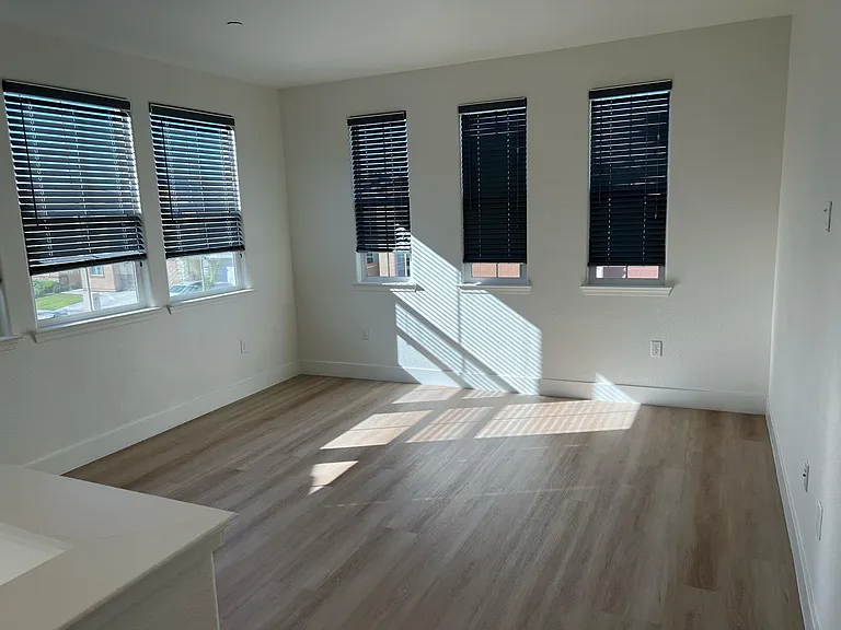 3554 Nuestra Ave — Photo 15