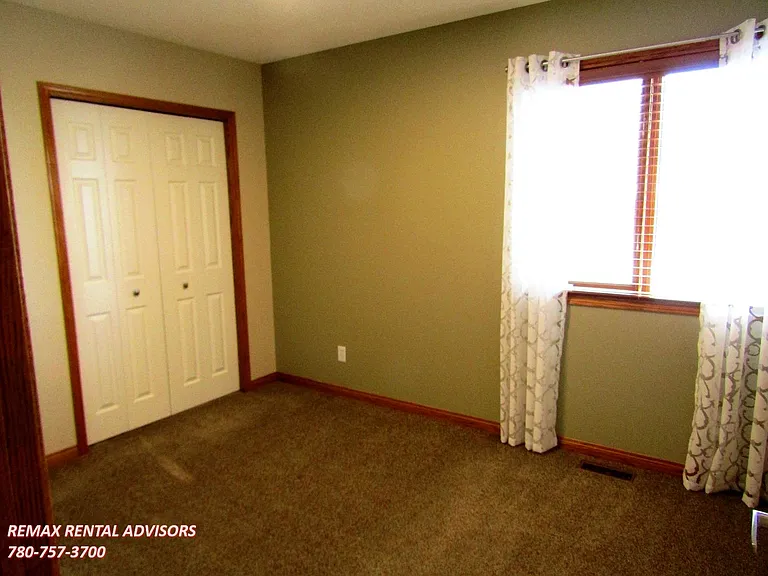 256 Edgebrook Rise NW — Photo 11