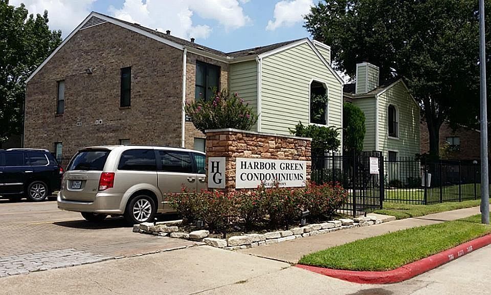 1st image of 6602 Harbor Town Dr APT 108