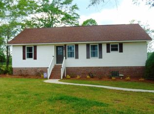 4001 Yellow Leaf Rd, Clanton, AL 35045