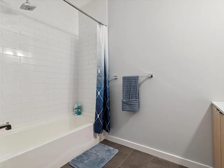 1238 N 28th St #3F — Photo 1