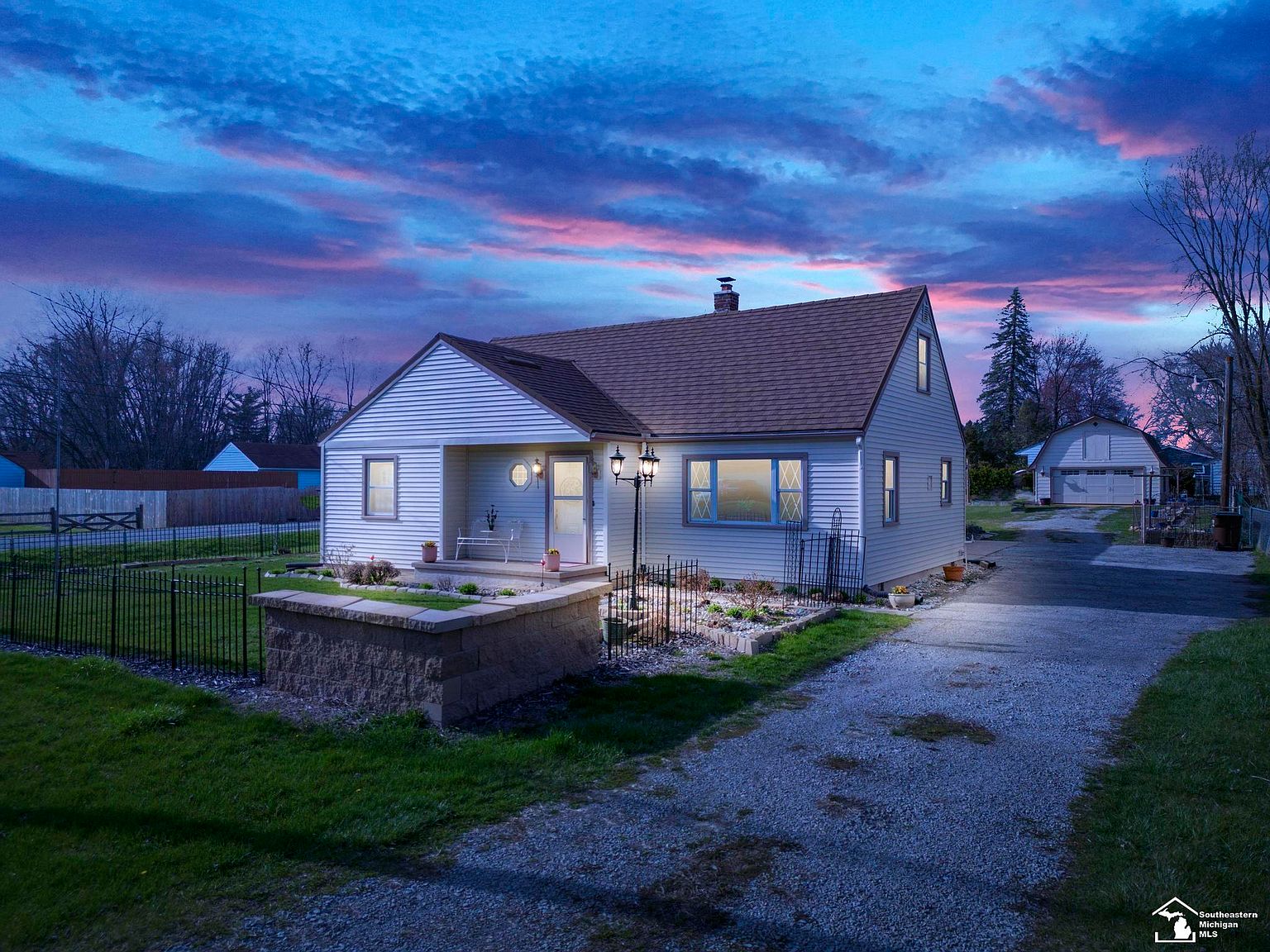 1944 W Sterns Rd, Temperance, MI 48182 Zillow