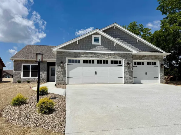 2025 Approach Dr, Auburn, IN 46706