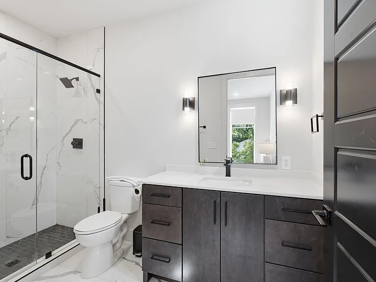 2712 Sharondale Ct #A — Photo 11