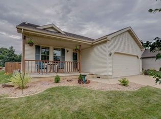 6901 Village Park Dr, Madison, WI 53718