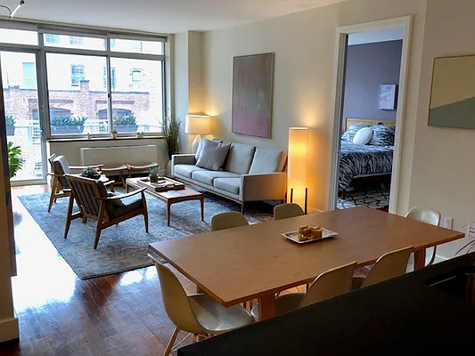 Rented by Compass | media 22