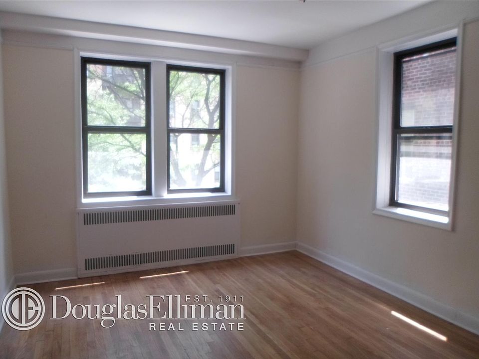 1st image of 4830 40th St APT 3B