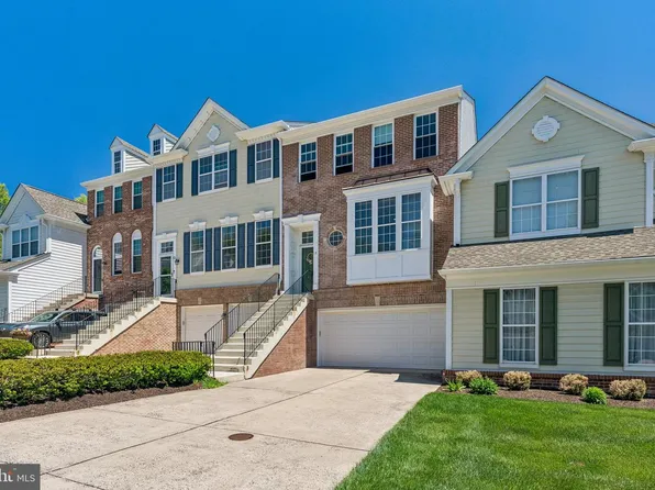 15 Charter Oak Ct, Doylestown, PA 18901