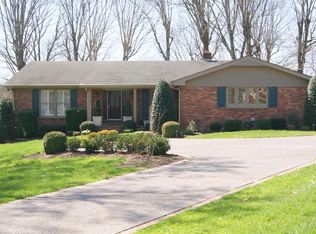 168 Cherokee Rd, Hendersonville, TN 37075