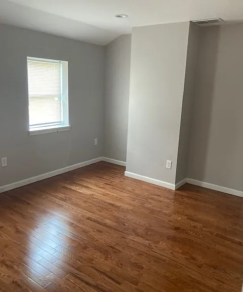 172 Orville Rd — Photo 3