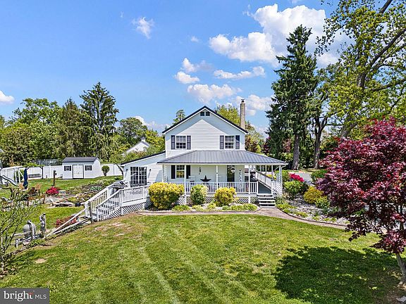4th image of 71 Greenhaven Dr