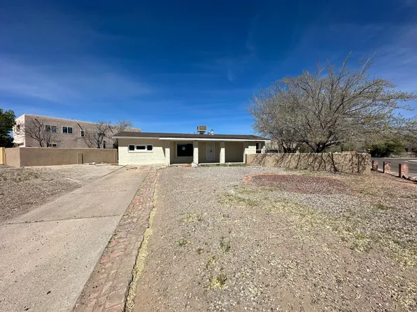 444 Loma Hermosa Dr NW, Albuquerque, NM 87105