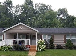 1605 Farrington St, Terre Haute, IN 47807